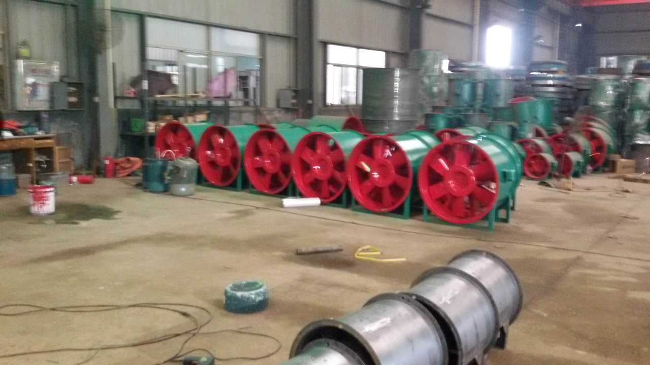 ���/����